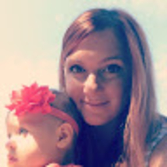 Meet your Posher, Jessica - Picture 1 of 1